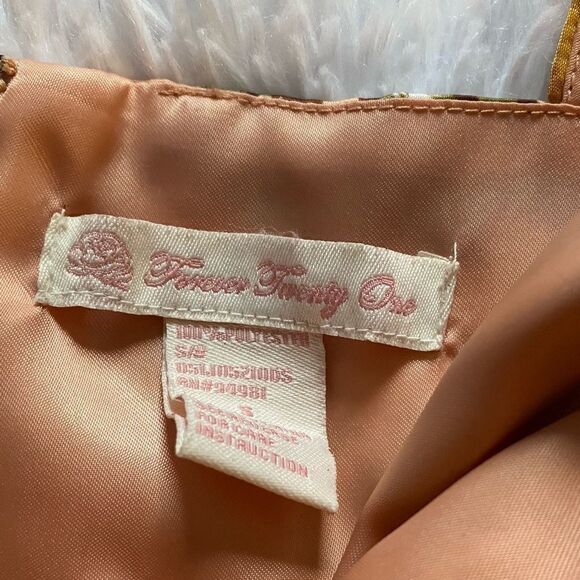 Forever 21 Floral Dress Size Small - Picture 2 of 9